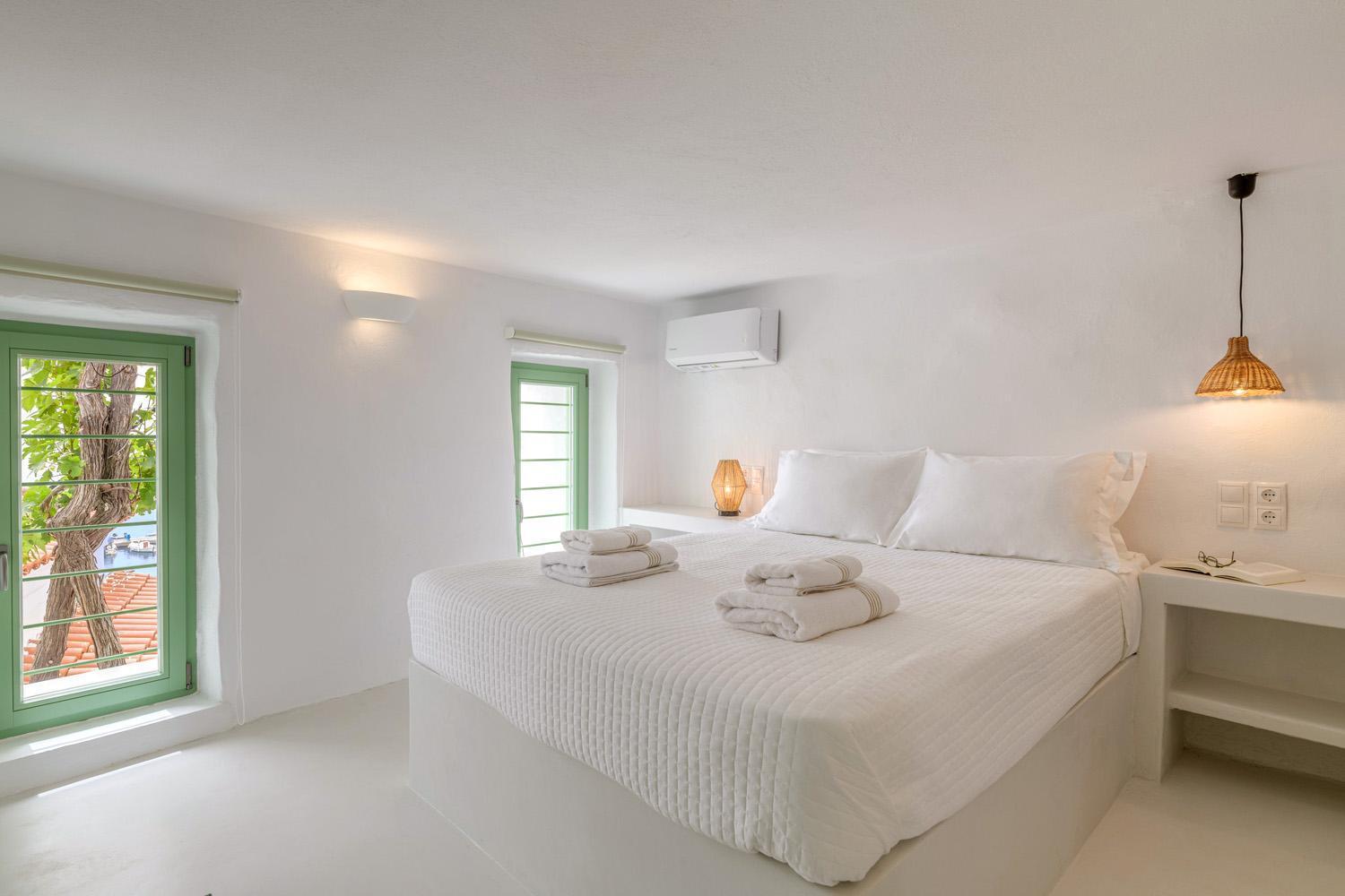 Demilia Luxury Suites Batsi Rom bilde