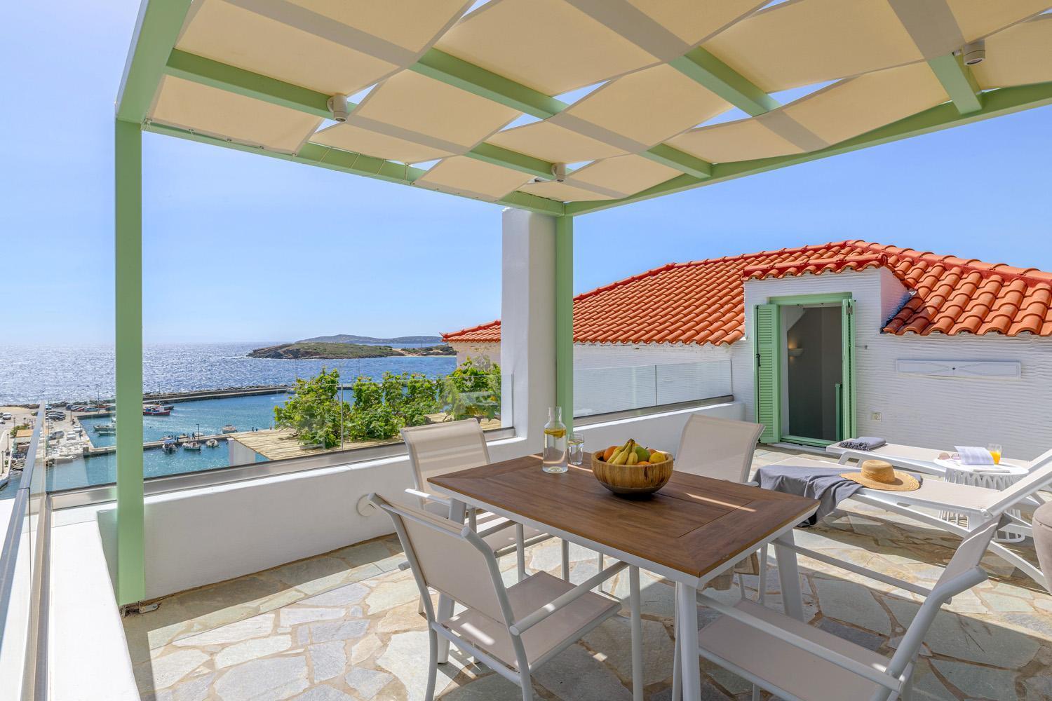 Demilia Luxury Suites Batsi Eksteriør bilde