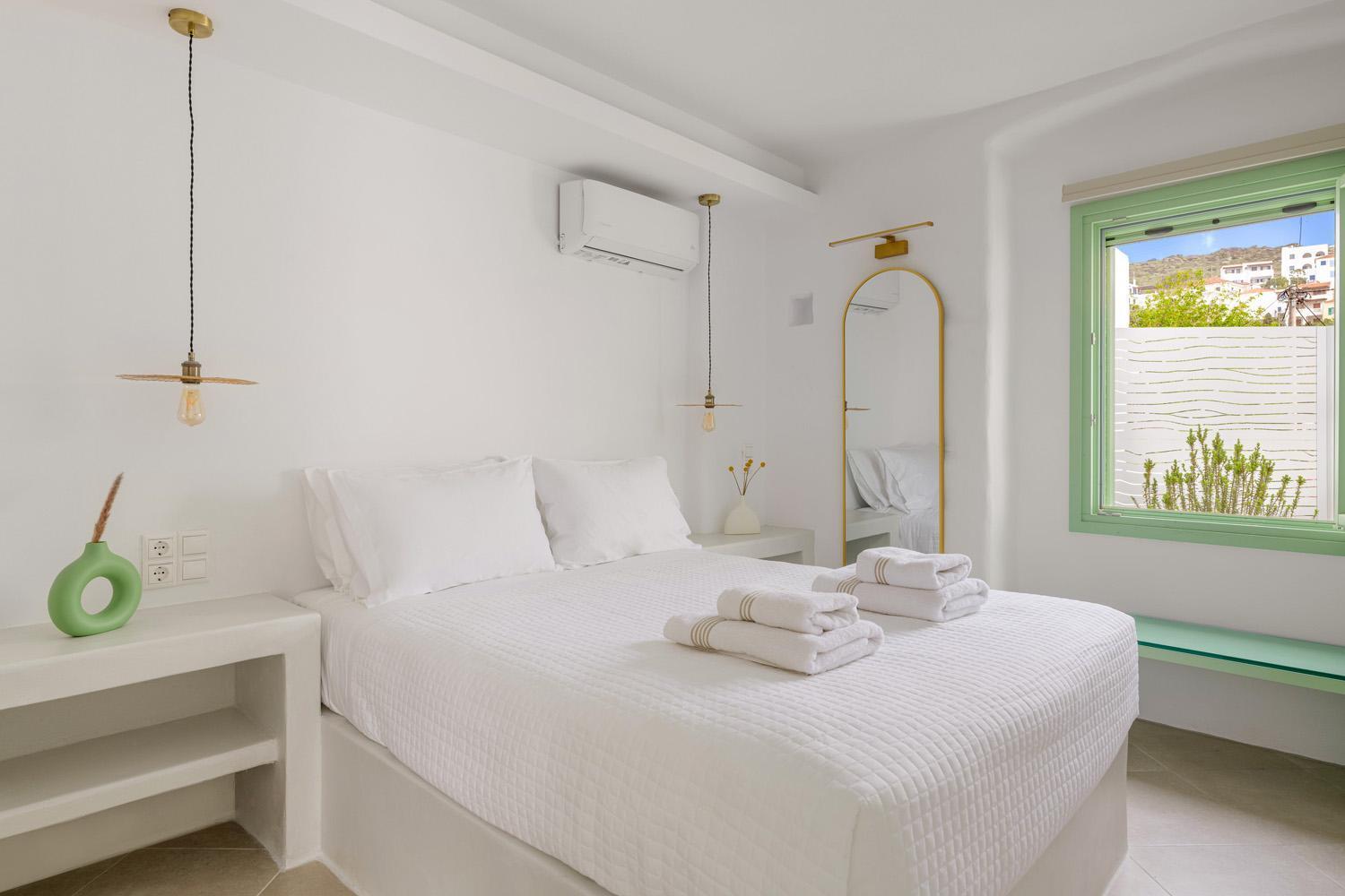 Demilia Luxury Suites Batsi Rom bilde