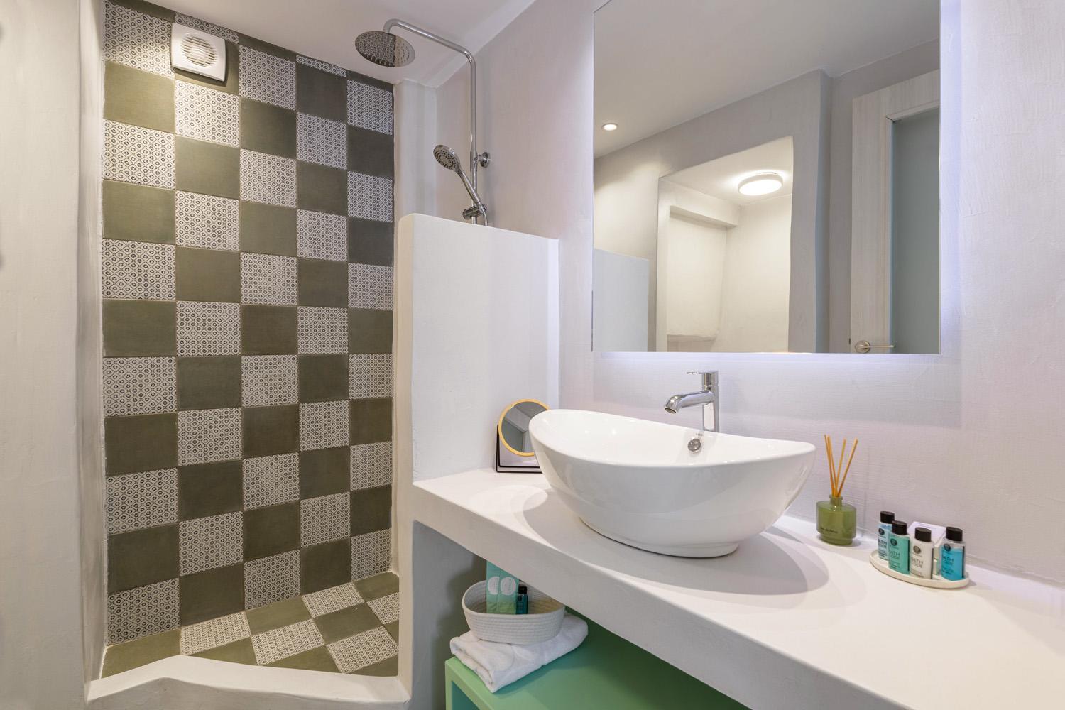 Demilia Luxury Suites Batsi Rom bilde